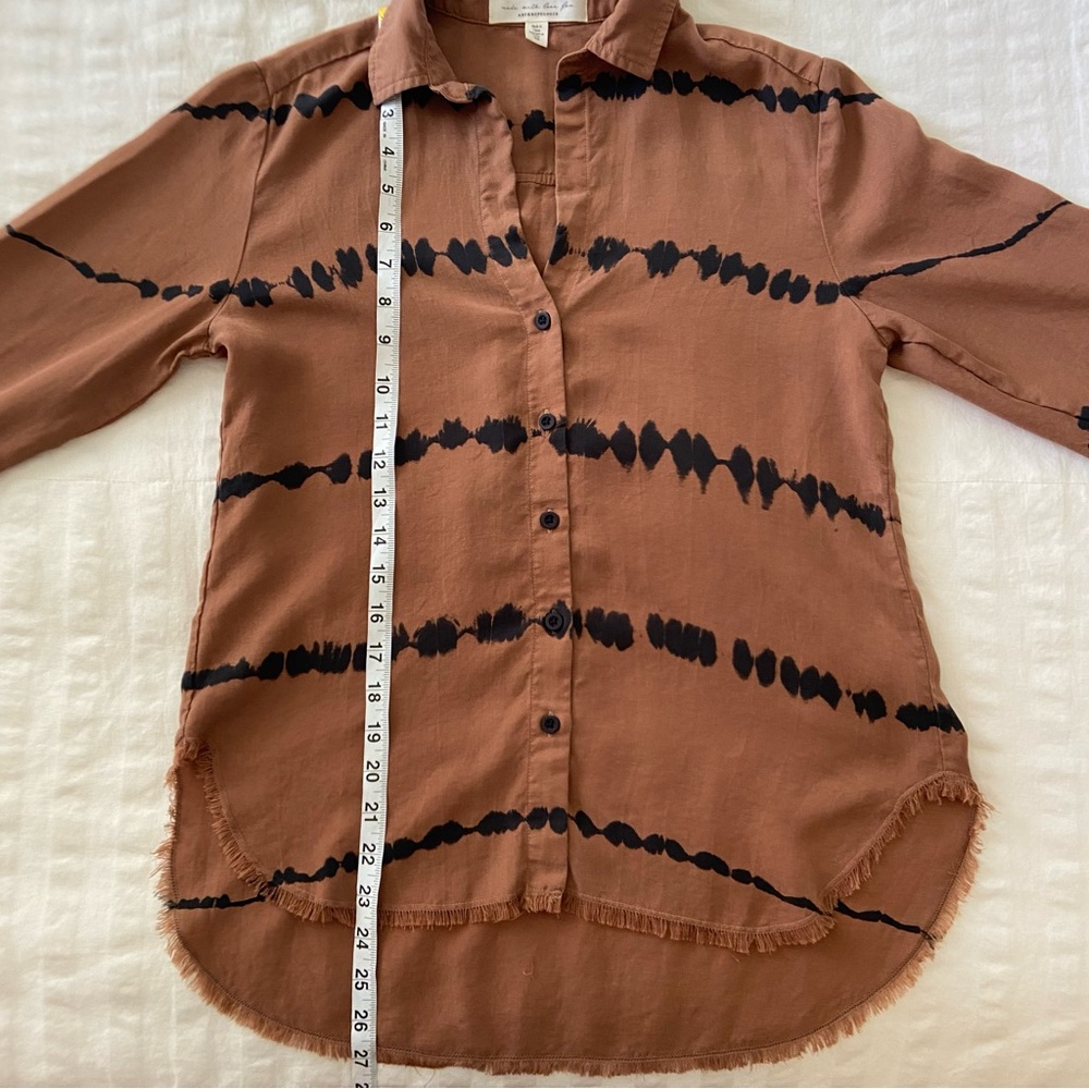 Anthropologie Cloth & Stone Edie Brown Tie Dye Button Down Blouse - Picture 15 of 15